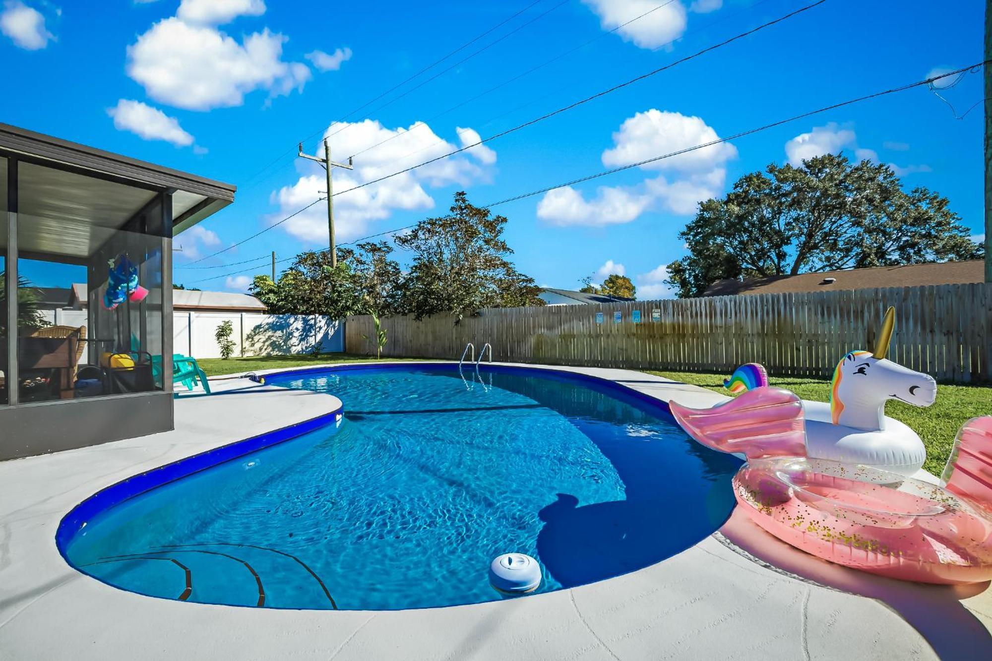 Ixora16 Heated Pool, Mins To Beach, Airport, Usssa, Cruise Port, 1H To Disney เมลเบิร์น ภายนอก รูปภาพ